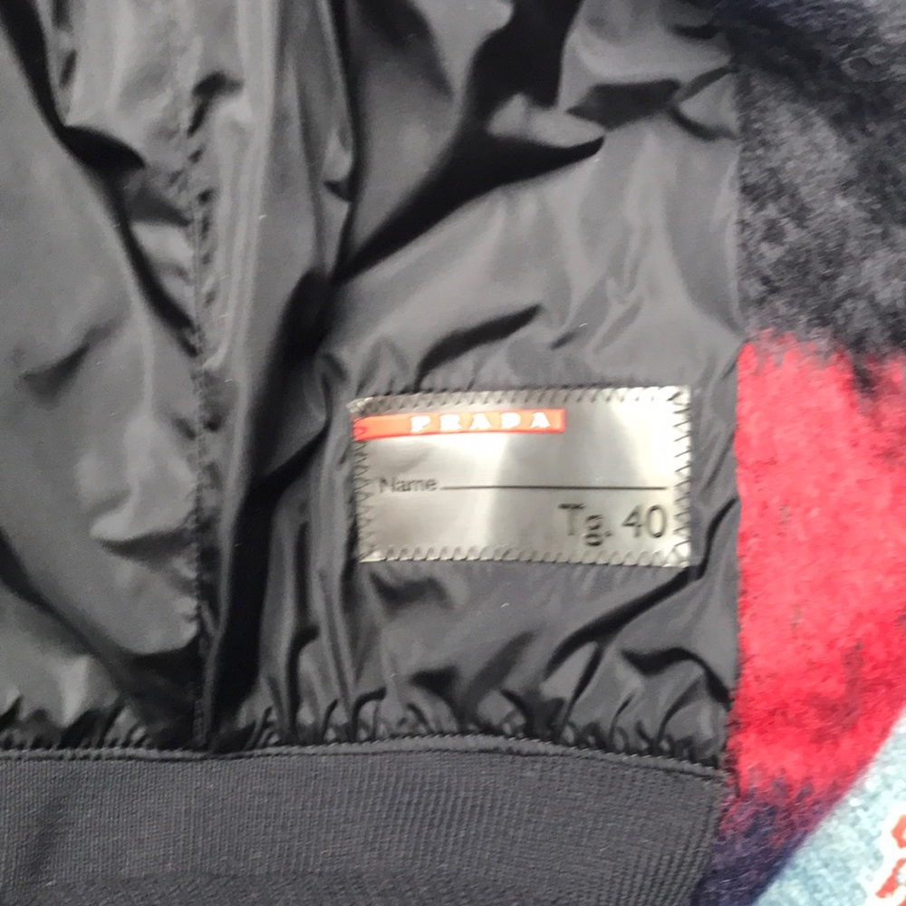 PRADA jacket - Picture 6 of 7